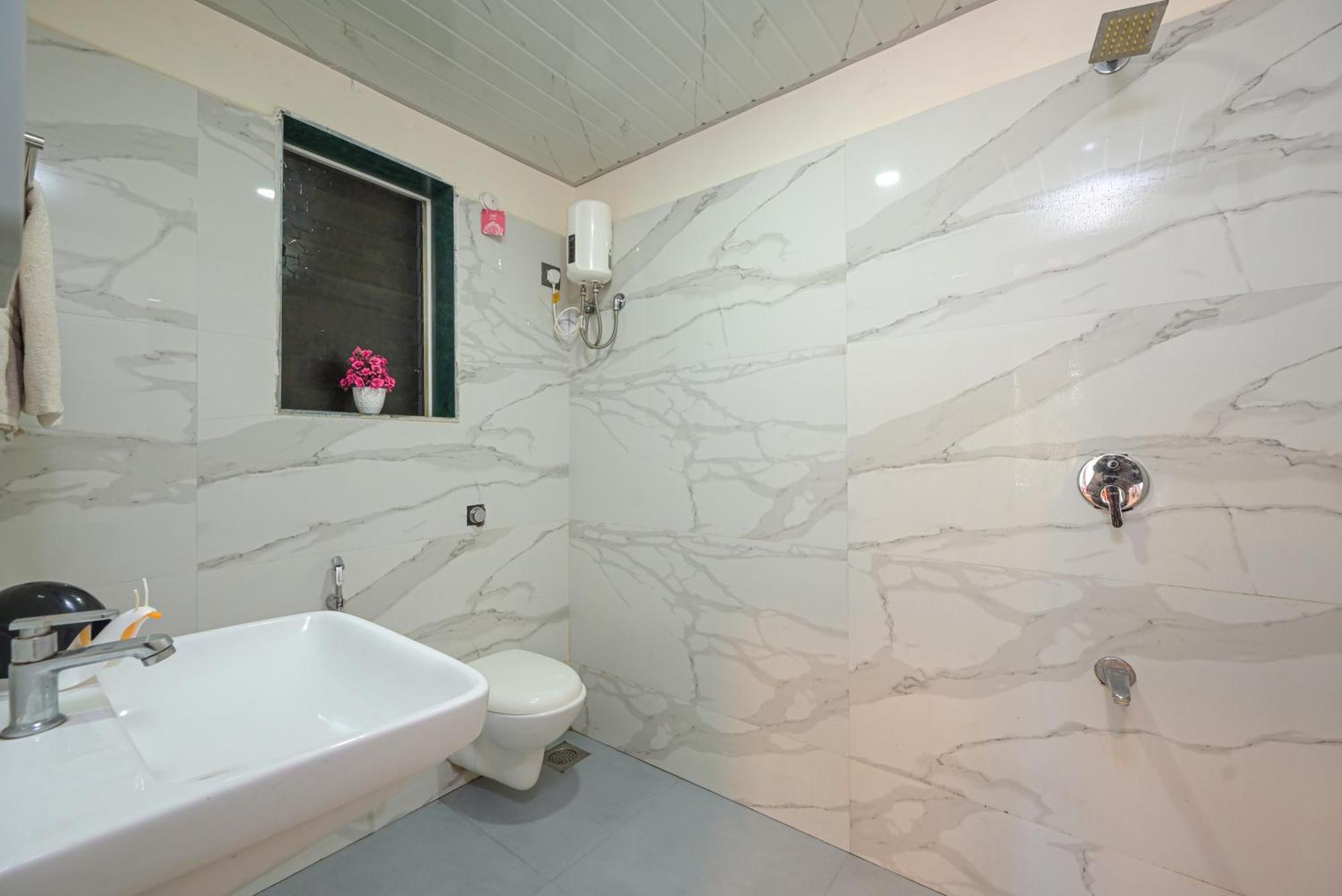 En Ocean Infinity Pool Villa Overlooking Sea ,Beach Touch Alibag Exterior photo